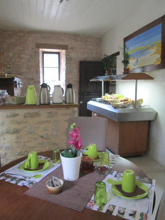 ル・ヴィガン Les Jardins D'Ungaro / Manoir La Barriere Bed & Breakfast エクステリア 写真
